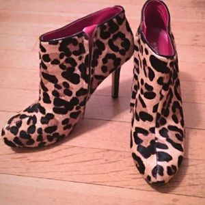 Great condition booties